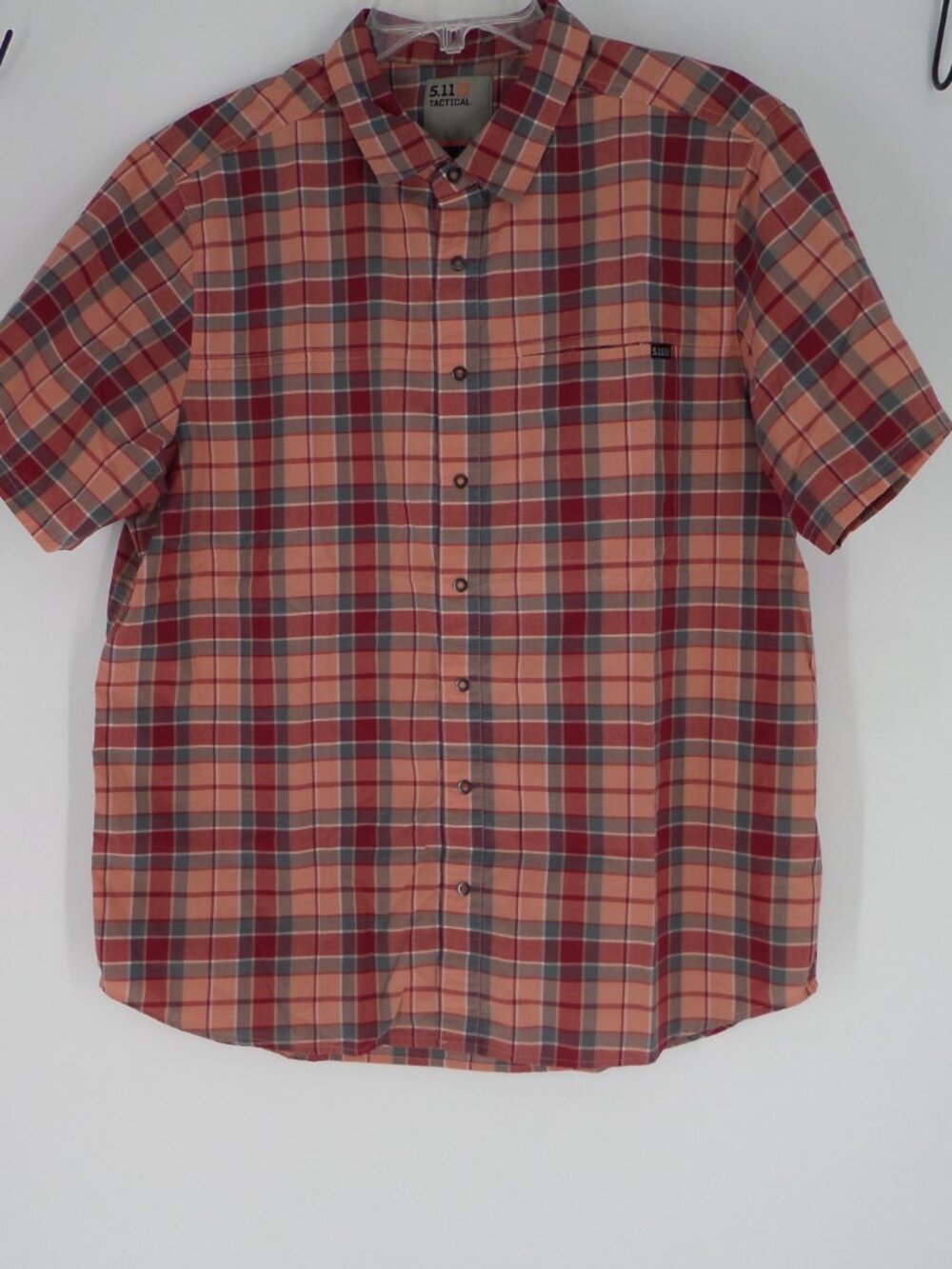 5.11 Tactical Men's Short Sleeve Multi Color Plaid Shirt Size Medium EUC